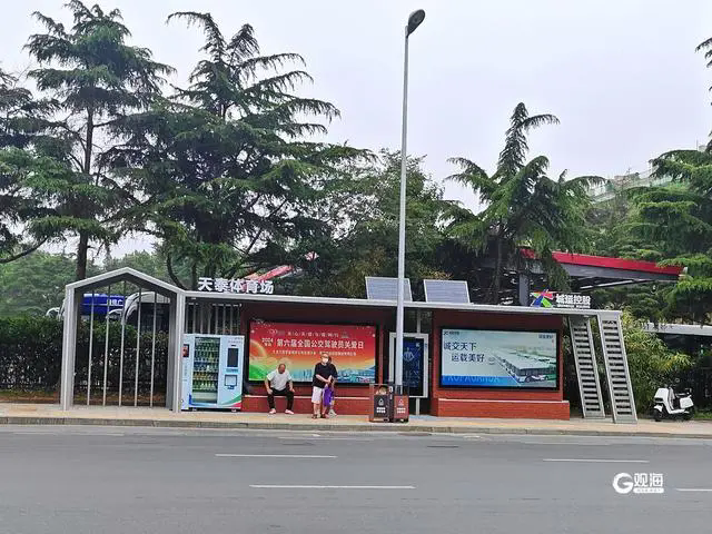 �����ǻ۳����·��У��ൺ�����˹����ܺ�ͤ���ˣ��������ж������